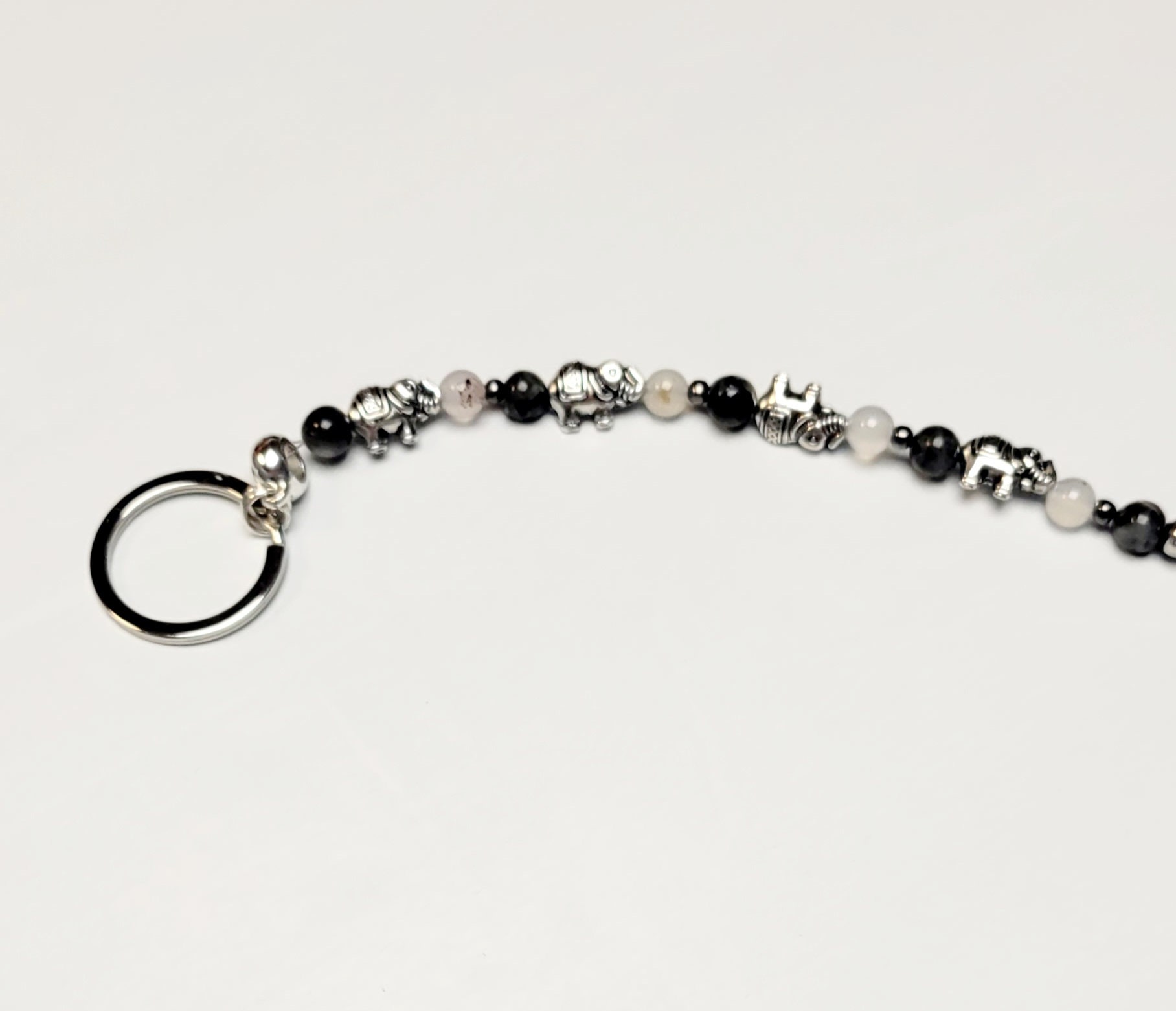 Handmade beaded elephant keychain - Thumbnail 3