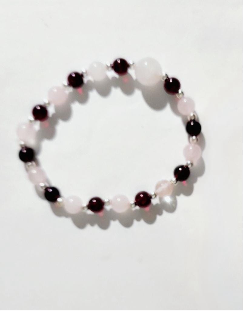 Rose quartz & garnet stretchy bracelet hand crafted - Thumbnail 3