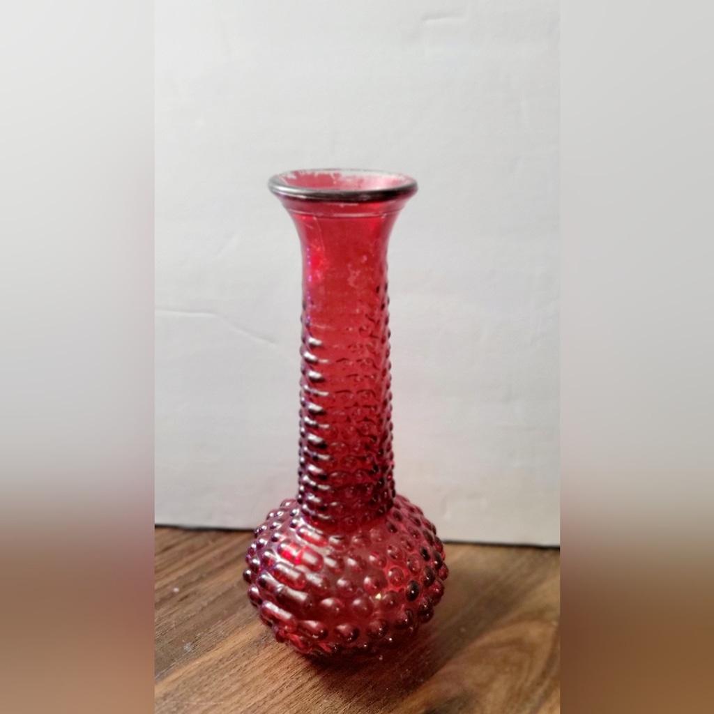 Vintage 1960's 8" E.O. BRODY Co Red Hobnail Bud Vase - Thumbnail 2