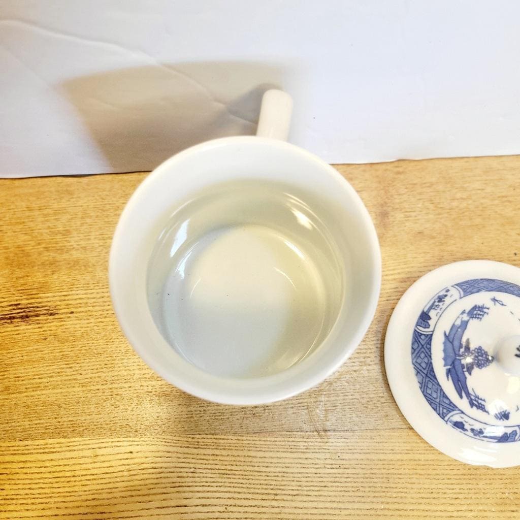 Antique Blue and White Ceramic Jingdezhen Tea Mug with Lid - Thumbnail 4