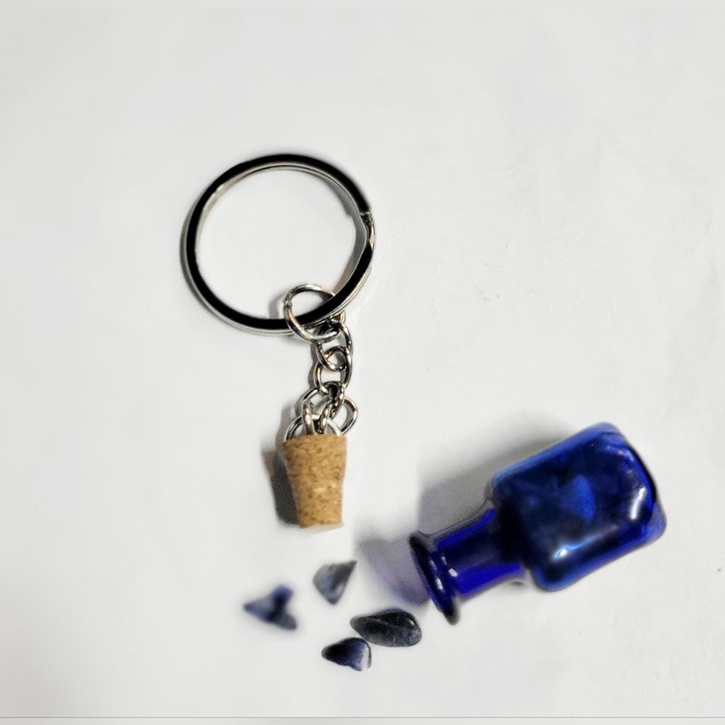 Hand crafted natural blue vein crystal mini wish bottle pendant keychain - Thumbnail 2