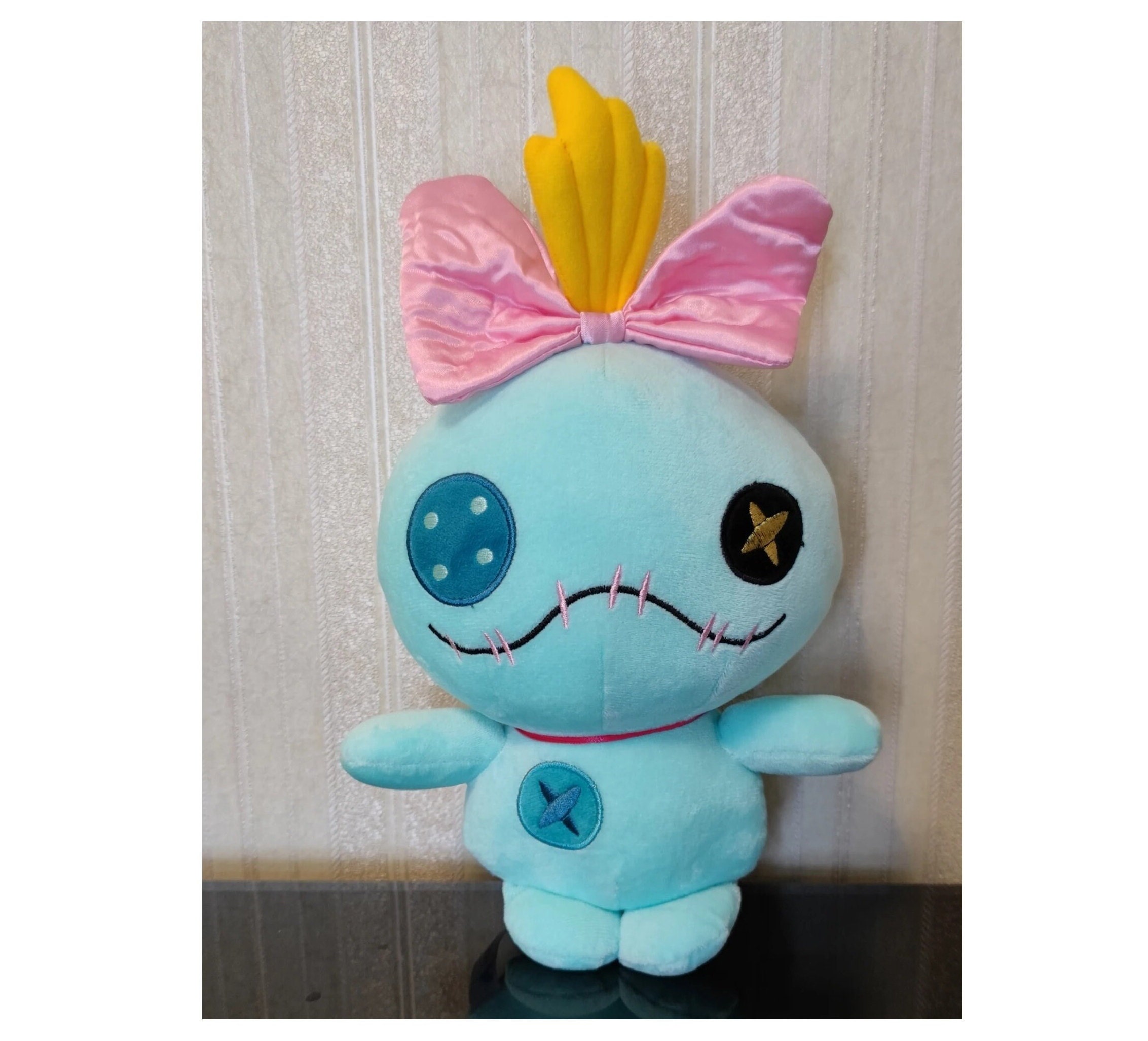 Peluche Stitch rose - Angel (26cm)