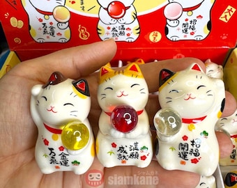 Maneki Neko Lucky Cat Statue: Japanese Good Luck Charm, 5cm