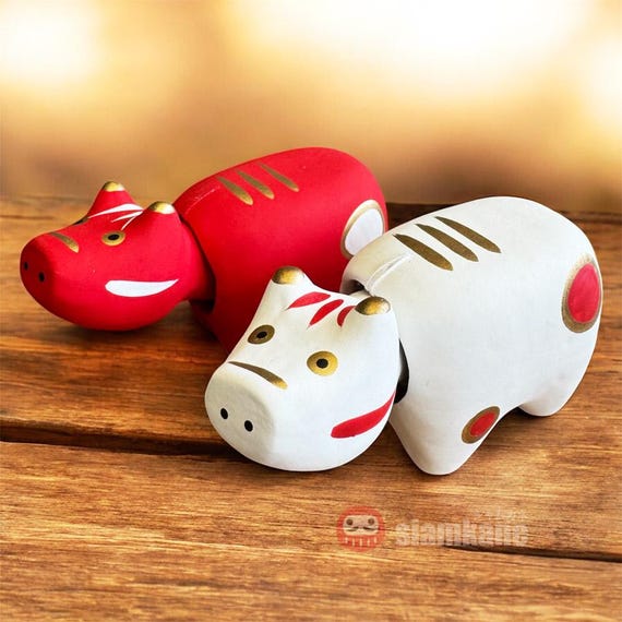 Japanese Akabeko Lucky Cow – Fukushima Folk Charm, Size #1 New