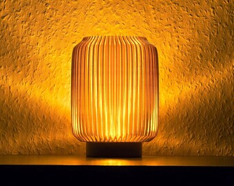 LED Tischleuchte Elix - Nachtischlampe / Schreibtischlampe in modernem und Minimalischtischem Design LED Tischlampe mit Holz Sockel