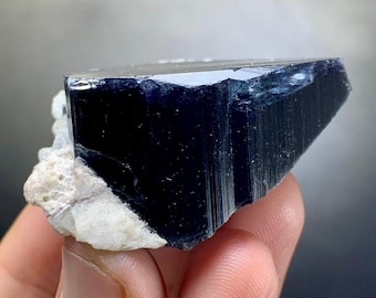 Blue Cap Tourmaline crystal from Afghanistan - 44 grams