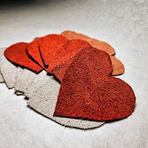 Heart Toy for Cat or Kitten Recycled Leather Hand made Toy from Natural Sustainable Materials zdjęcie 10