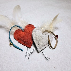 Heart Toy for Cat or Kitten Recycled Leather Hand made Toy from Natural Sustainable Materials set of WHITE and RED