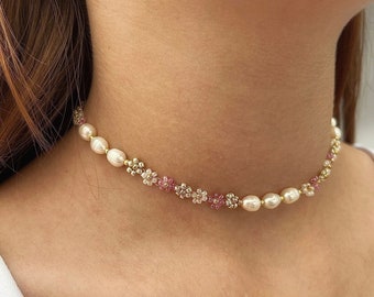 Daisy Pearl necklace, Pink flower necklace, Dainty Cute Beaded Handmade Freshwater chain choker, Birthday Gift for her daughter