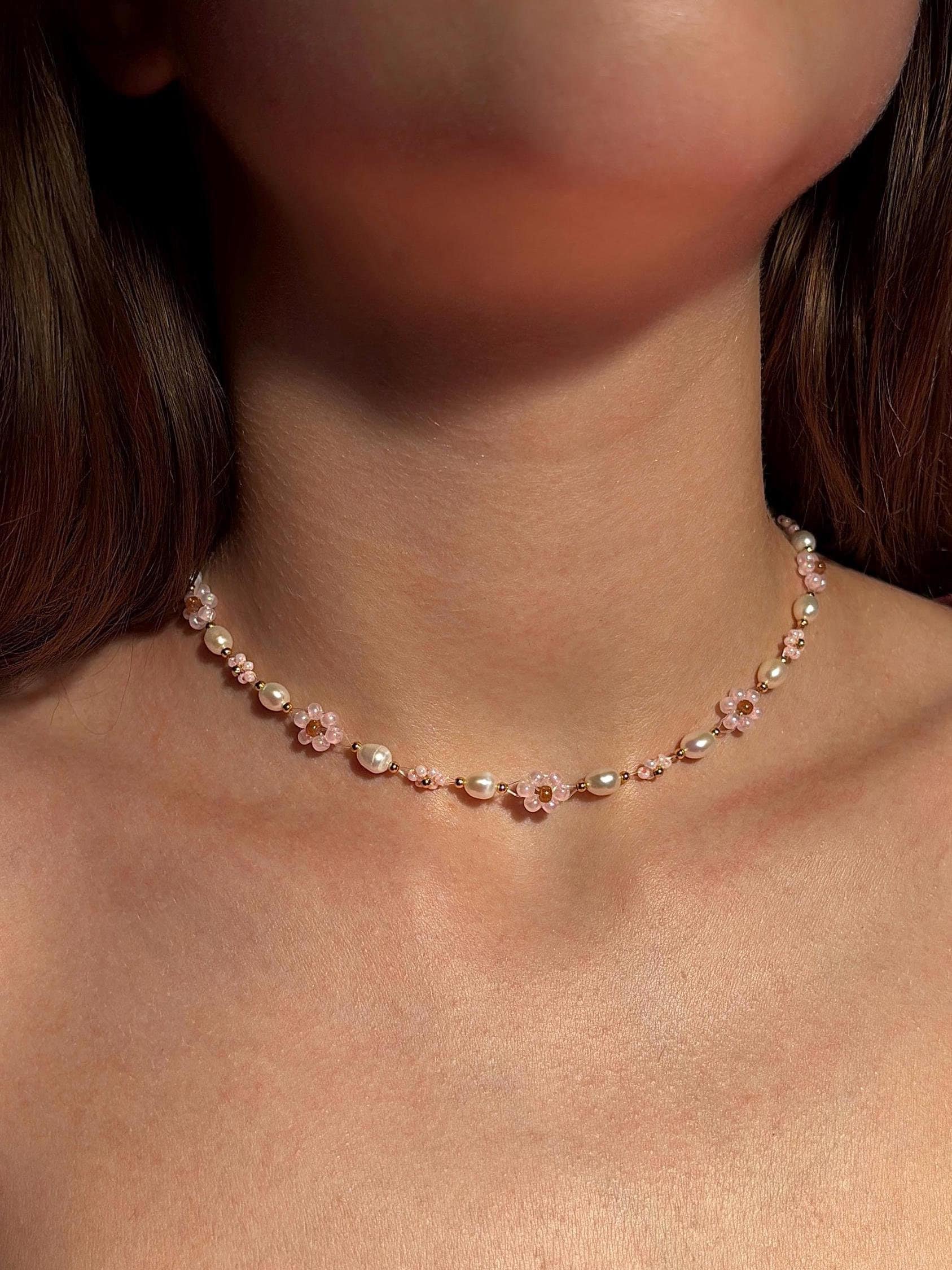 ★HAS★ HSU021 Floral pearl choker necklace Amazon.com: Boho Flower Pearl Choker Necklace for Floral