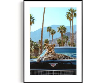 Póster de leopardo en coche clásico: arte mural retro californiano, póster maximalista de guepardo, arte mural retro de leopardo, regalo para amantes de los leopardos.
