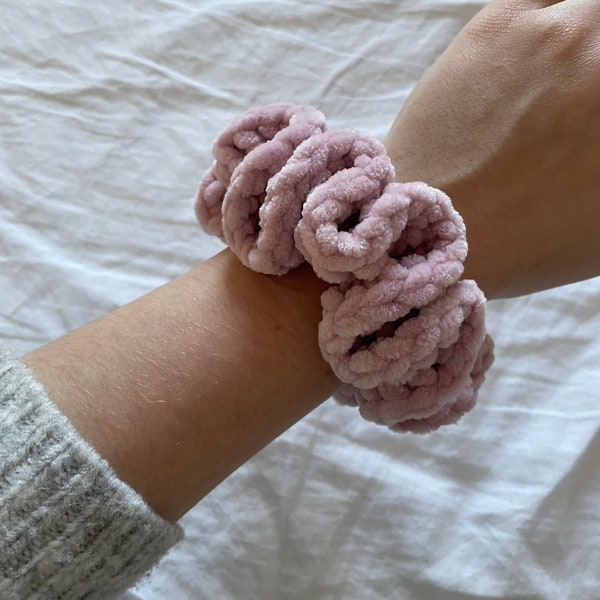 Gehäkelte Hargummis - Crochet Scrunchies Velvet