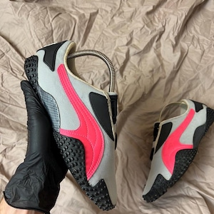 Vintage Puma Y2K retro mostro speed cat sneakers punk rock