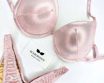 Rose Base Fitnessbikini, figuurbikini, bikinipak, wedstrijdbikini, wellnesswedstrijdbikini, NPC, IFBB, poseerwedstrijd