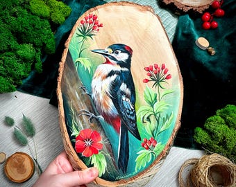 Handmade Wood Slice Acrylic Painting: Woodpecker with Flowers, Rustic Decor (30x20 cm)