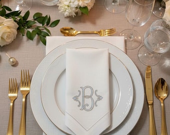 Monogrammed Linen Napkin, Personalized Dinner Napkins, Family Name Linen Napkin, Embroidered Linen Dinner Napkins, Embroidered Table Napkins
