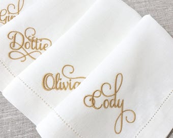 Leinenservietten mit Monogramm-Stickerei, personalisierte Dinnerservietten, elegante Tischservietten