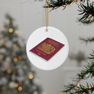Grappig keramisch ornament, kerstversiering, kerstboomornament, woondecoratie, cadeau voor Engeland Lover UK Passport