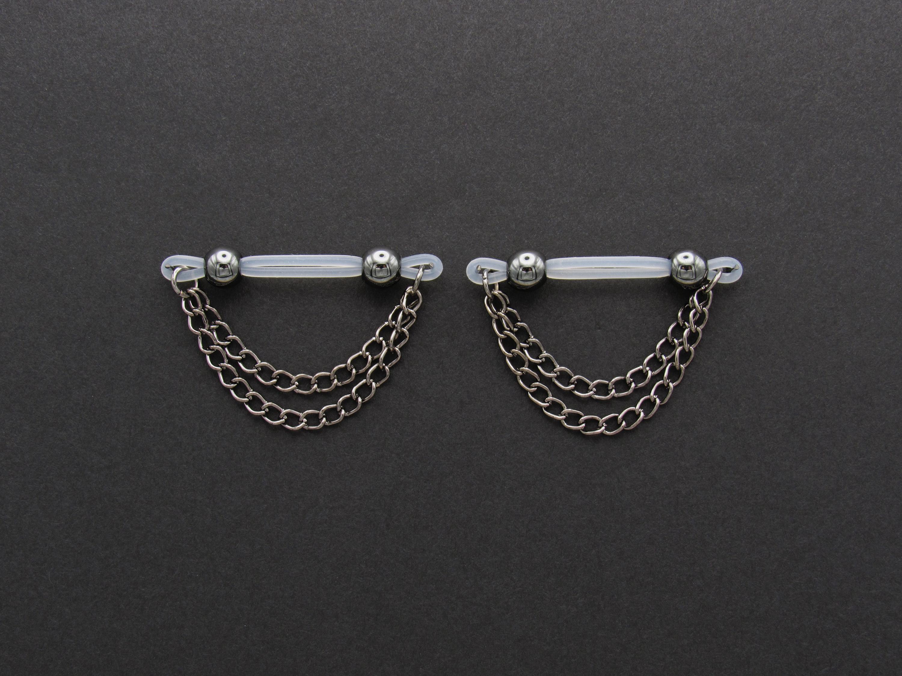 Pair of Fake Nipple Rings With Chains: Comfortable Adjustable Noose ...