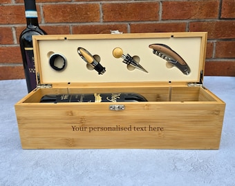 Personalisierte Weinkiste aus Holz mit Deckel und Zubehör: Ruhestand, Einweihungsparty, Jubiläum, Geburtstagsgeschenk