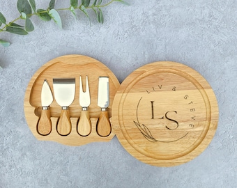 Conjunto de tábua de queijos personalizada: presente gravado para casais