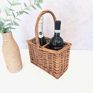Wiklinowy kosz na wino, kosz na dwa wina lub prosecco, kosz upominkowy, prezentacja wina, rocznica, nowy dom, ślub, urodziny