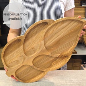 Bandeja de carne grande personalizada, bandeja de madera dividida con compartimentos, tabla de charcutería, tabla de quesos única, idea de regalo