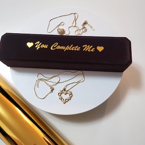 Personalized long bracelet box Velvet Necklace box, Bridesmaid party gifts, Customized Necklace Box