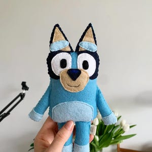 Handmade Felt Bluey-Inspired Creation – Customizable