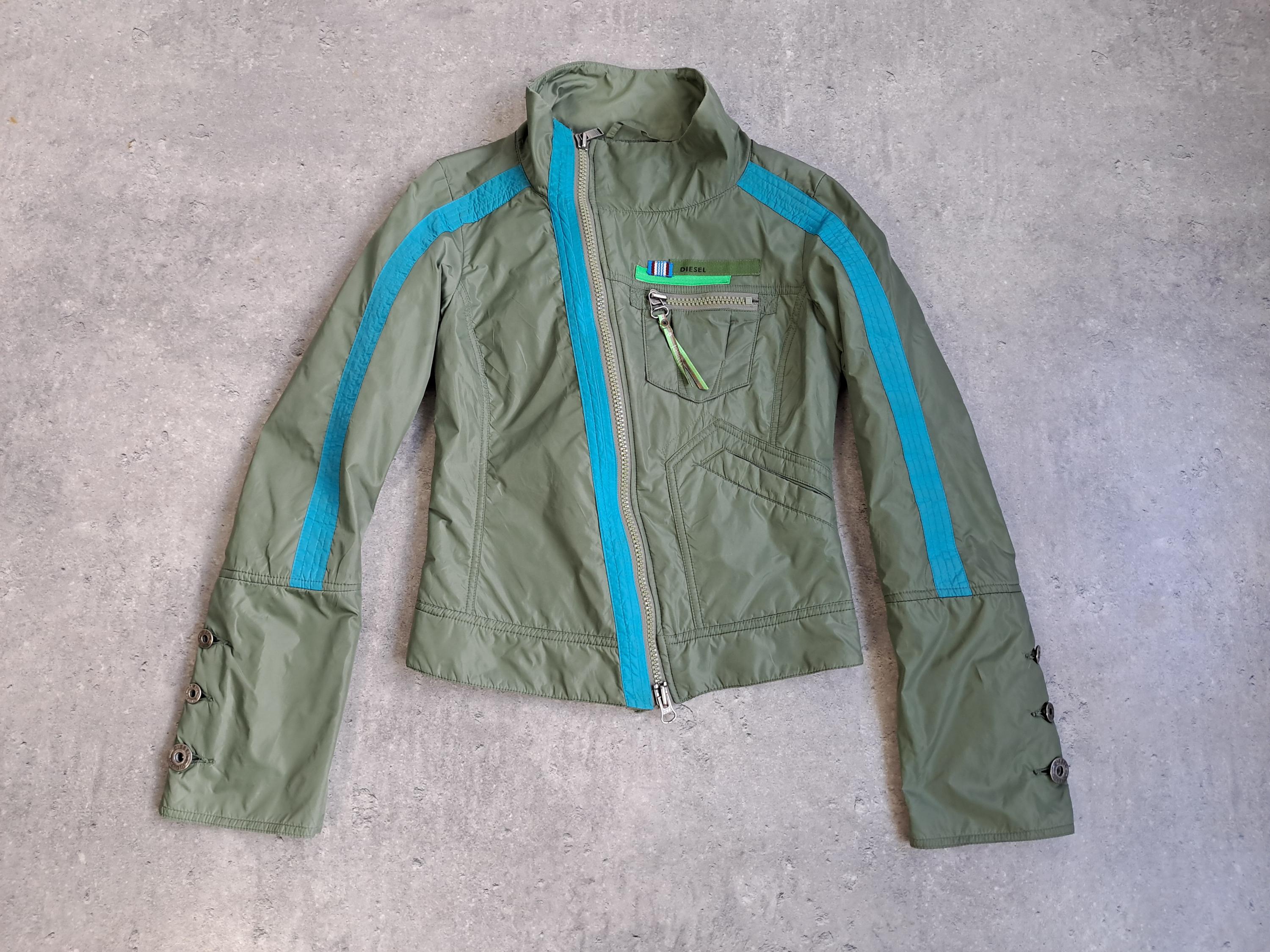 か*に様 DIESEL y2k coating short jacket sul Y2K Diesel Nylon Jacket Khaki Short Coat 00s Moto Racing Biker