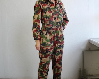 Traje de camuflaje militar de los Alpes del ejército suizo vintage, mono de trabajo de una pieza, talla pequeña para hombre