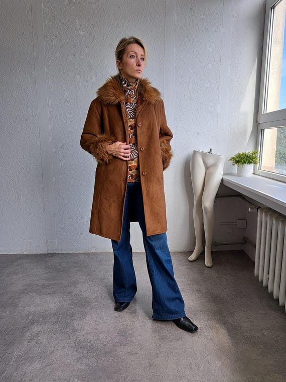Vintage Y2K Hood Coat Brown Tan Shearling Faux Fur Collar 2000s
