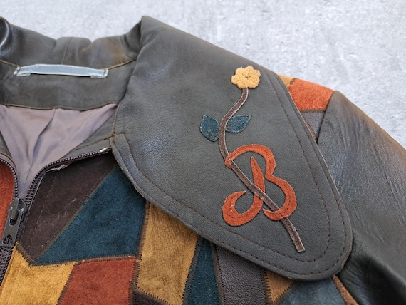 70s Leather Patchwork Jacket Zip up Short Coat Si… - image 2