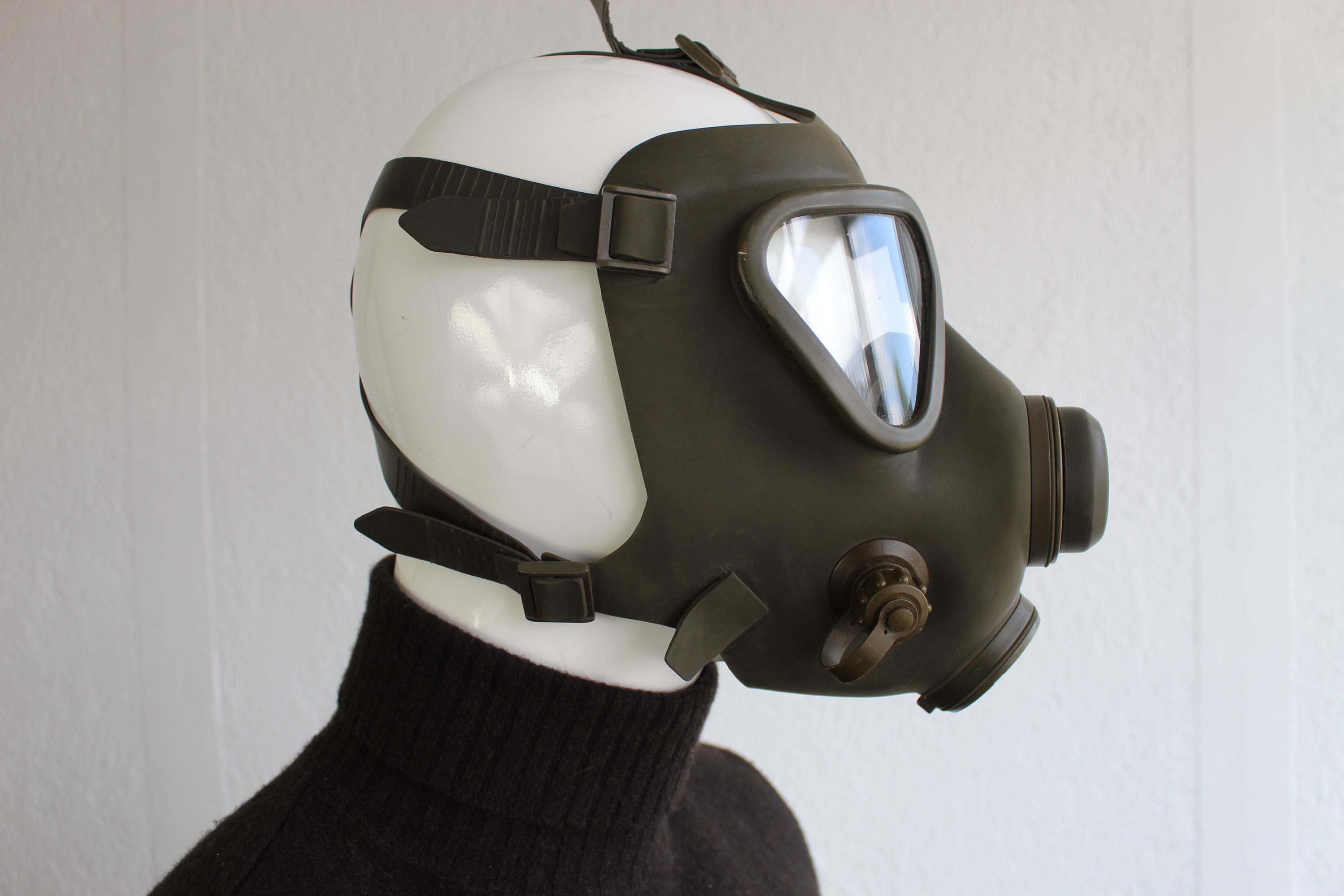 Msa millennium gas mask - Etsy 日本