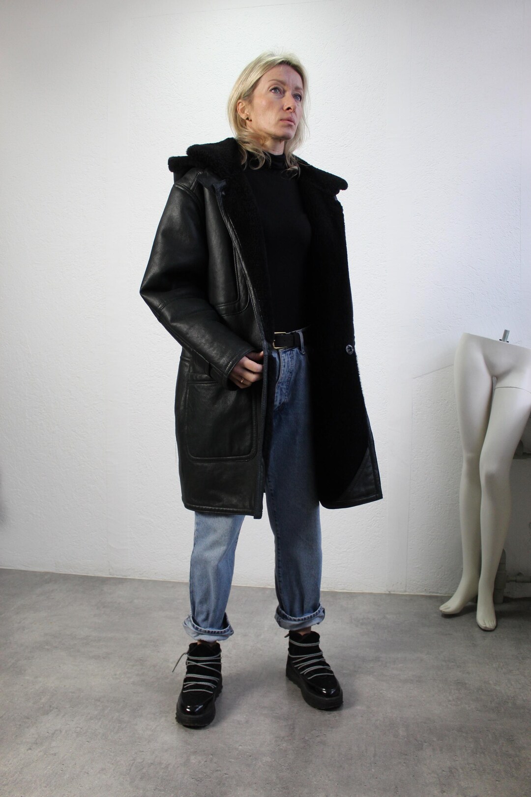 Vintage 90s Hooded Sheepskin Jacket Shearling Duffle Coat Black