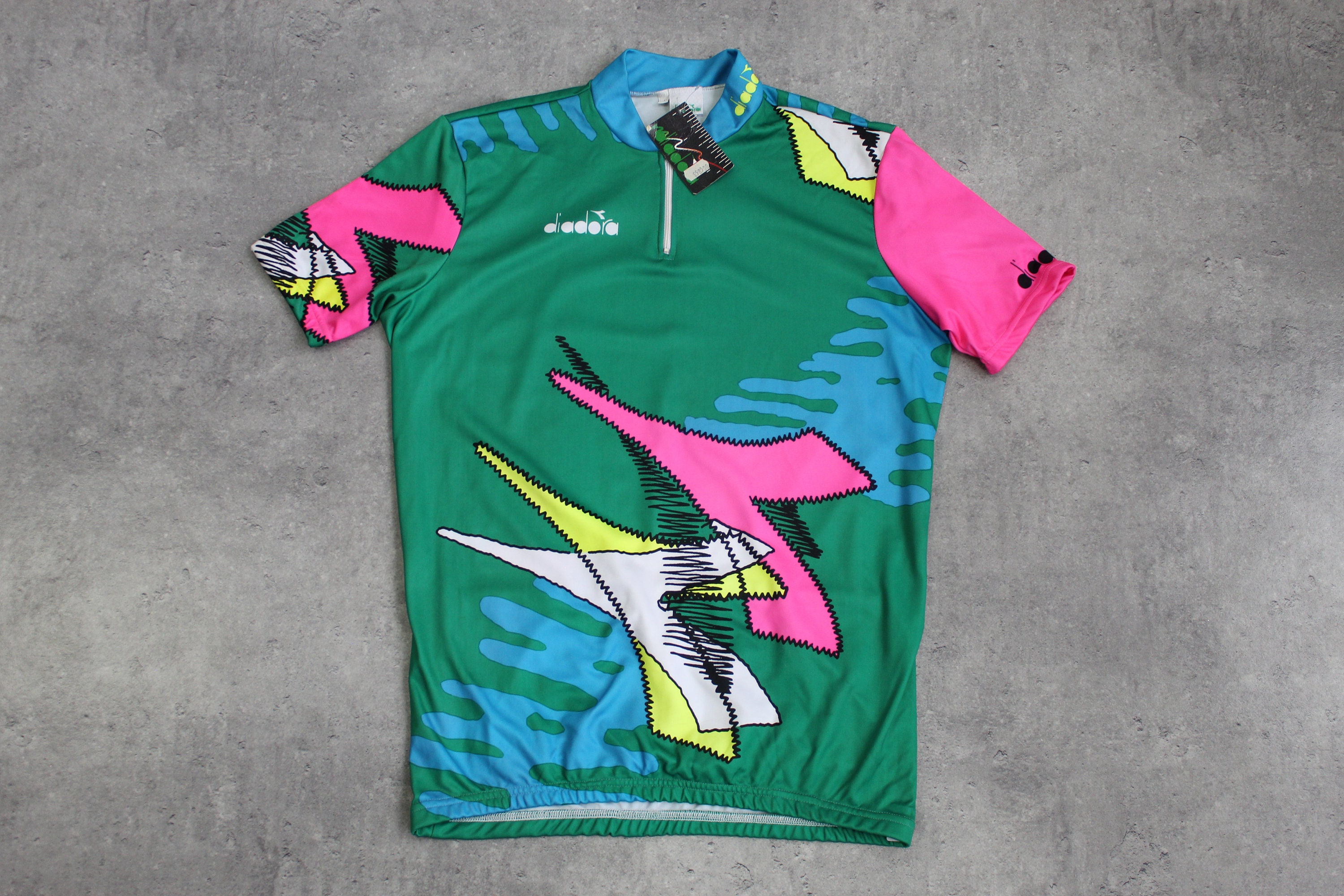 Cycling Jersey DEADSTOCK 90s Abstract Print Bike Shirt Men's Large