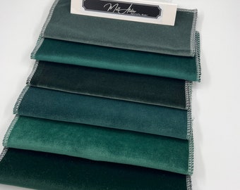 SALE! Luxury Dark Green Velvet Fabric | Upholstery Velvet Fabric | Fabric by the yard | High Quality | Premium Velvet | Emerald Green Fabric