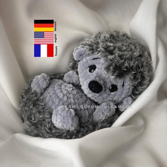 PDF Crochet Pattern Hedgehog Fluffy by leami (languages you see on the picture)