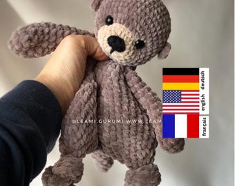PDF Crochet Pattern Harry Otter by Leami (the language you see on the picture, videos are translated by youtube)