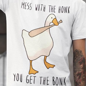 Unisex Untitled Goose Gaming T-Shirt, Indie Videogame Shirt