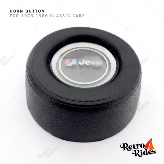 Cj7 – Cj5 – Sj- Xj – J10 – Fsj Steering Wheel Horn Button (1976