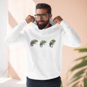 A Fun and Cozy Design for Nature Lovers, Reptile Enthusiasts, and Animal Lovers!