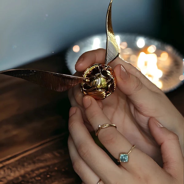 Caja de anillos Golden Snitch - Caja de anillos para bodas, Caja de propuestas del mundo mágico para anillos de compromiso, Caja de anillos nupciales, Ideas de regalos de cumpleaños para esposas