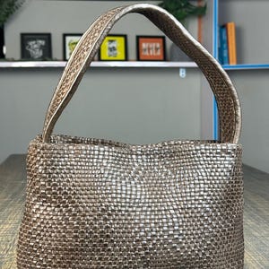 Elegante gewebte Lederhandtasche für Frauen - schicke & zeitlose Schulter Geldbörse