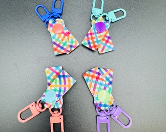 Plaid Pastel Zipper Pulls | Identify Your Belongings | Set of 2 Pulls