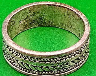 Vintage Handmade Celtic Woven Band in Sterling Silver 925 stamped inside Ring Size 5.25