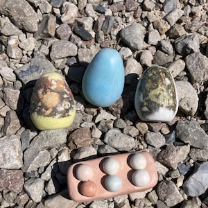 Handmade Mini Easter Egg Decor with Egg Carton
