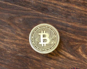 Brass Bitcoin Collectible: 40mm Physical Crypto Coin with 3D Stand