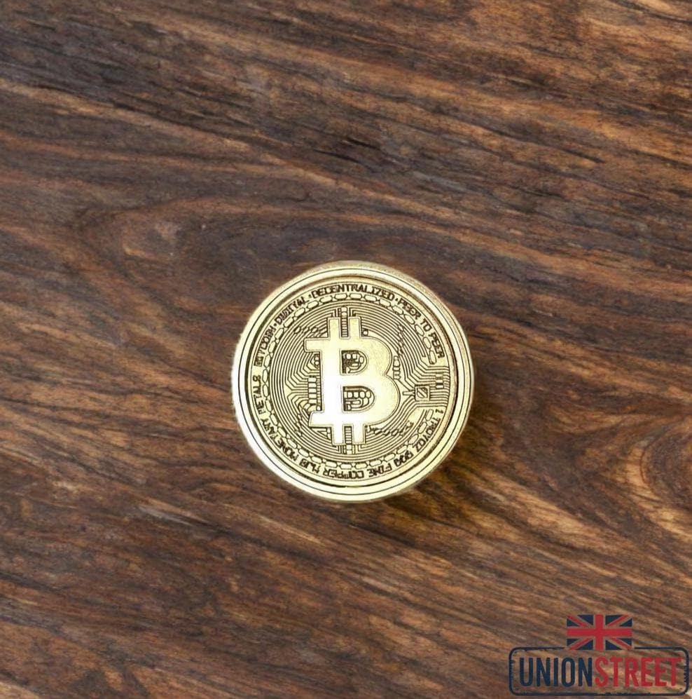 真鍮製ビットコイン収集品：3Dスタンド付き40mmの実物暗号通貨コイン - Etsy 日本