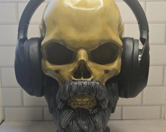 Skull Headphone Stand with Beard – Desktop Headset Holder